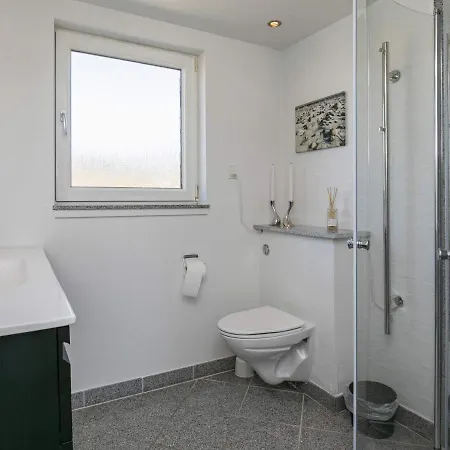 Four-bedroom Holiday In 49 Blåvand
